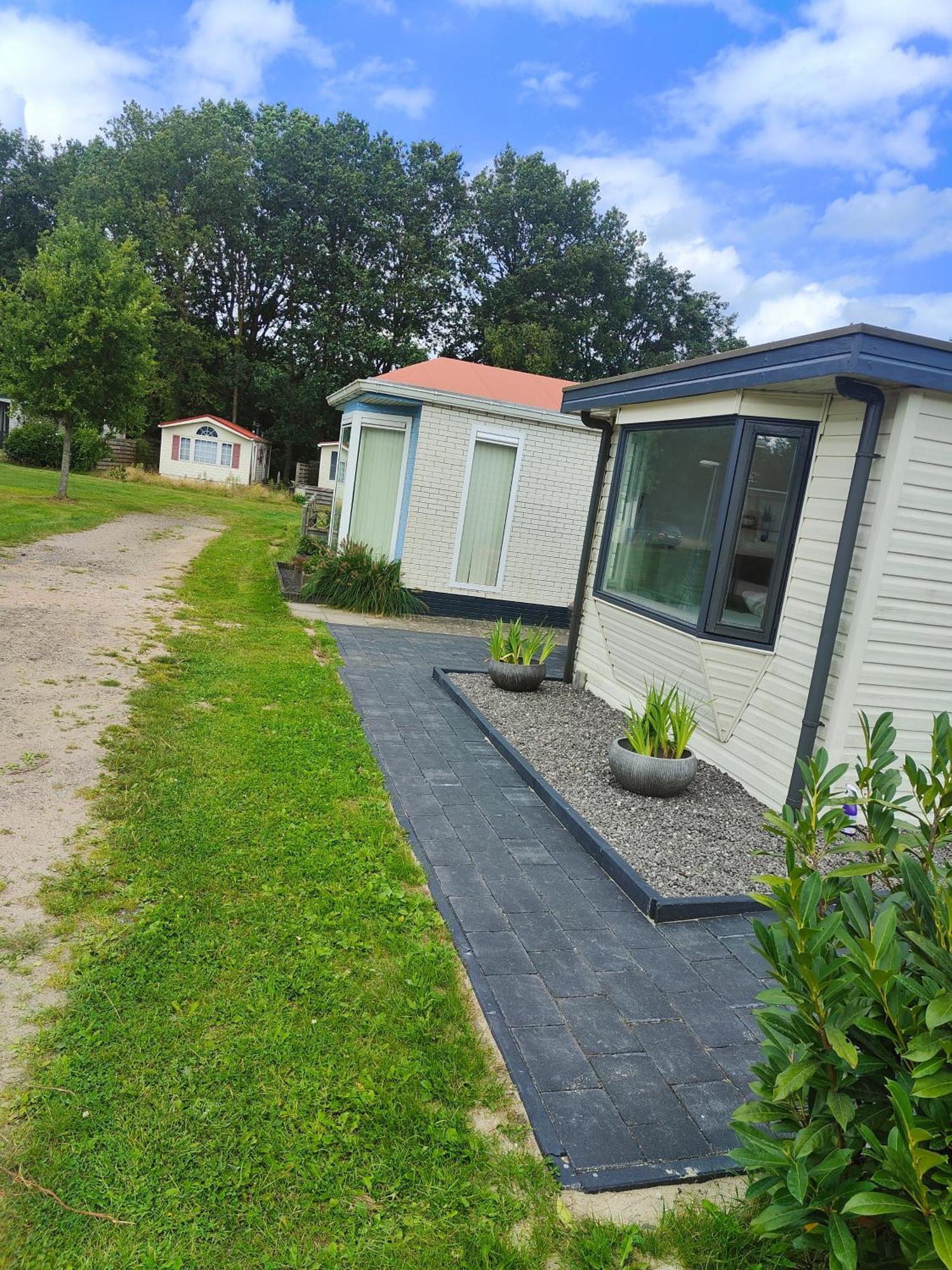 Chalet Midden In De Natuur! Anloo Екстериор снимка